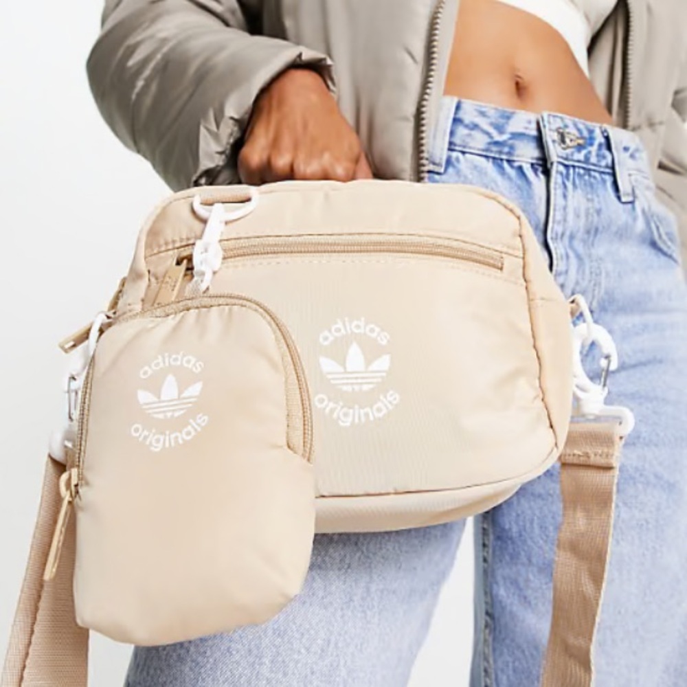 Adidas Originals Puffer and Pouch Crossbody Bag in Magic Beige/White.